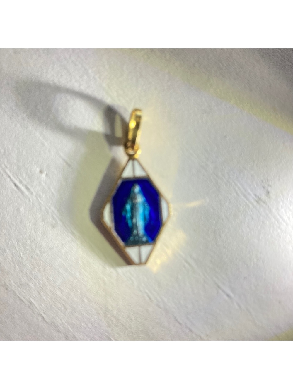 Vintage 10k gold Religious pendant
